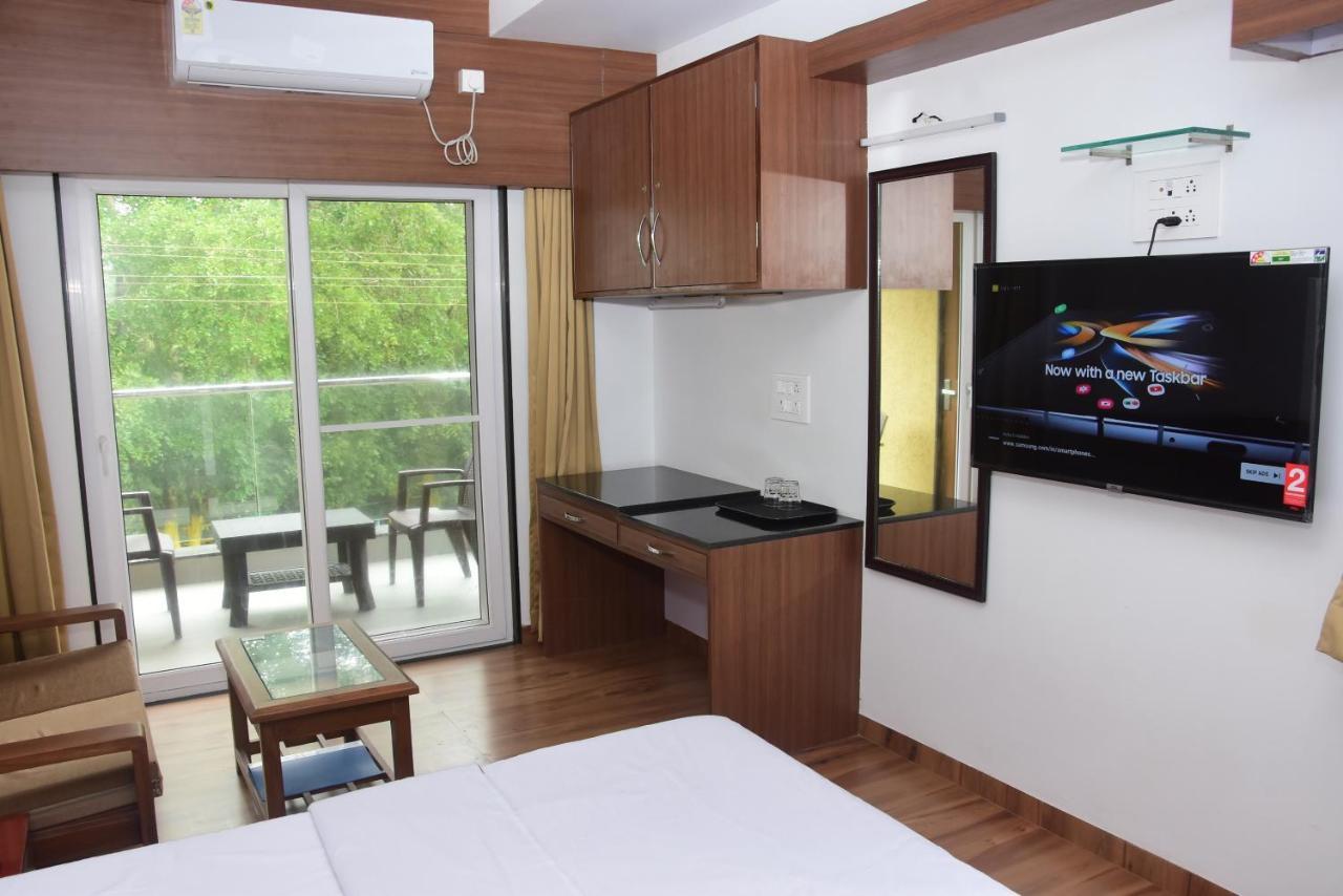 Regal Panhala Residency Hotell Eksteriør bilde