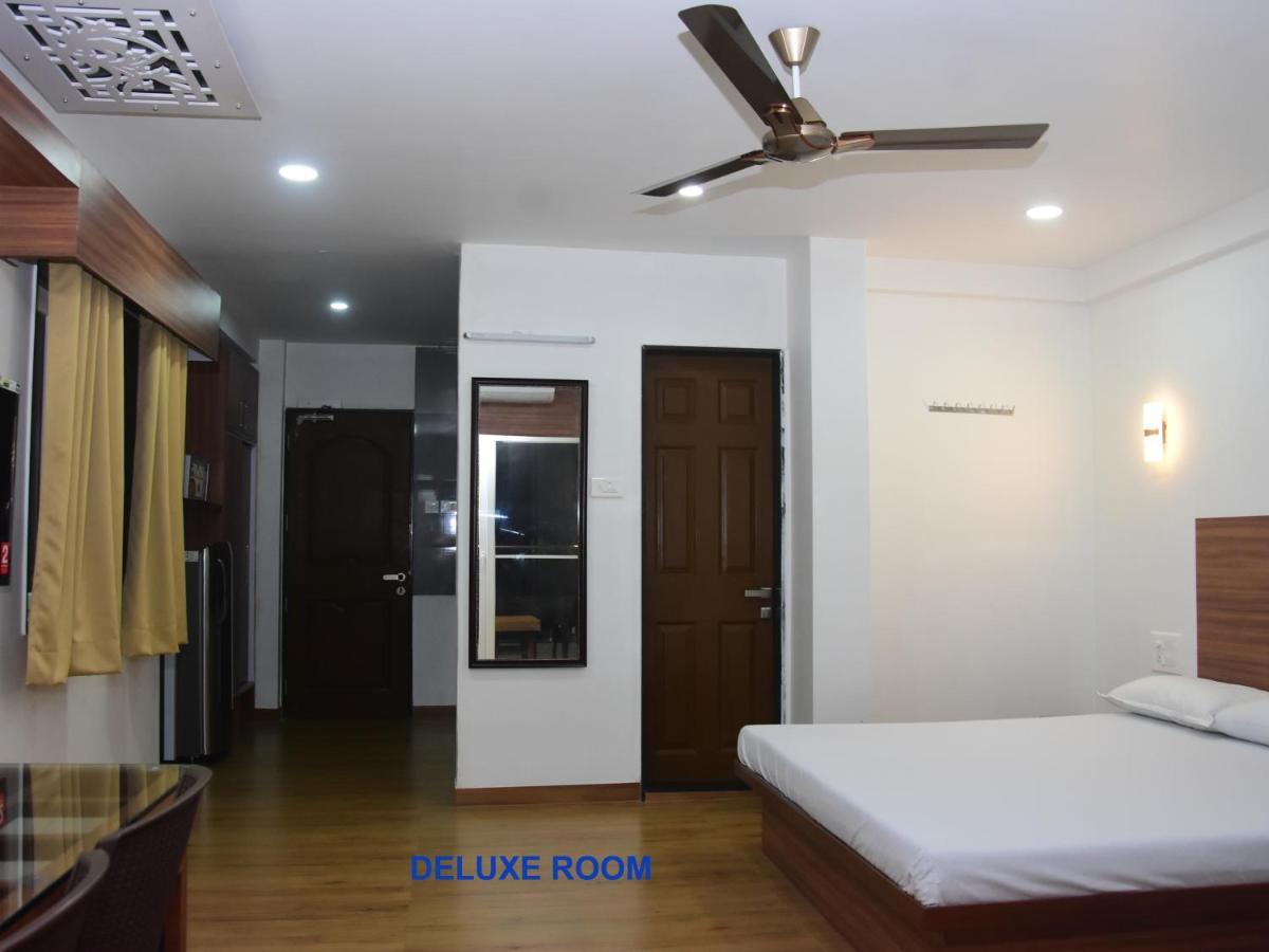 Regal Panhala Residency Hotell Eksteriør bilde