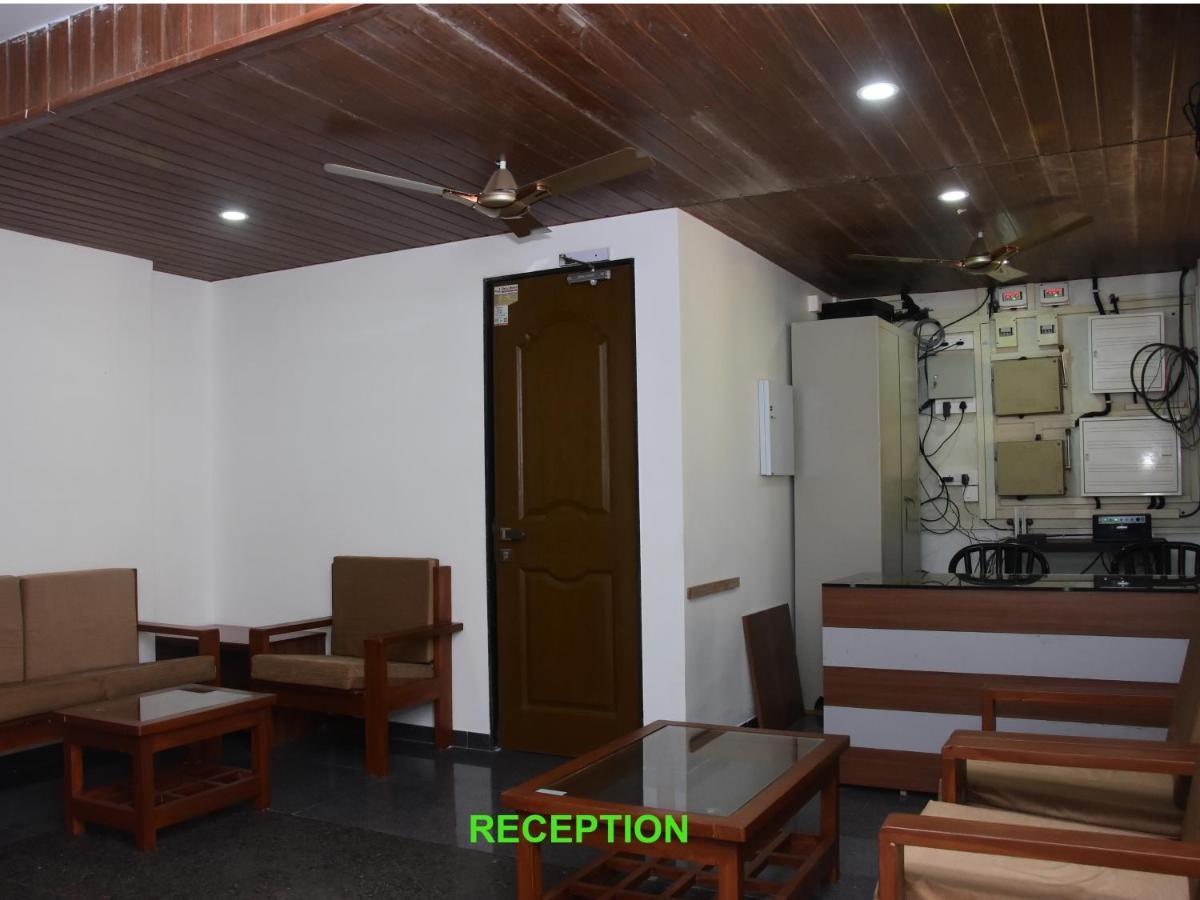 Regal Panhala Residency Hotell Eksteriør bilde